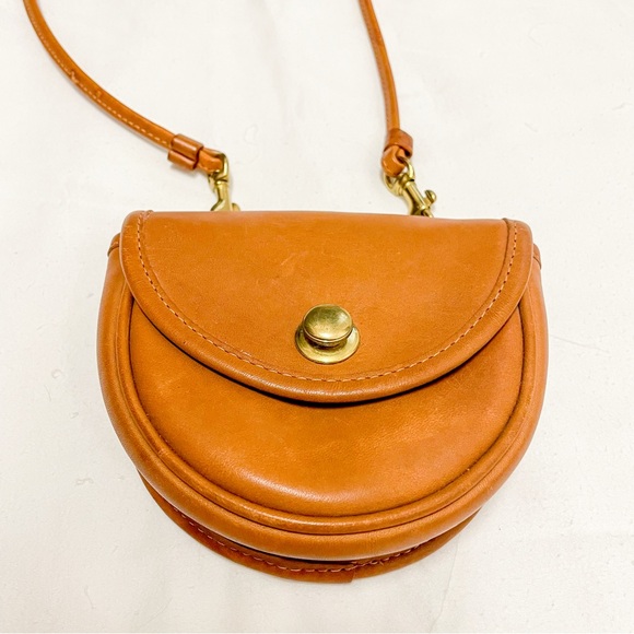 Coach Vintage Mini Belt Bag 9826 British Tan - Picture 2 of 13